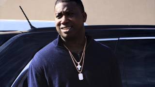 Laundry Mat - Gucci Mane (Feat. Waka Flocka)