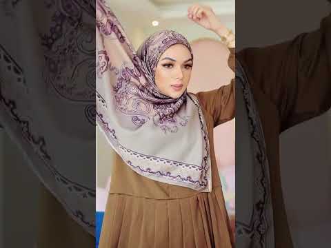 Siap tampil cantik di Lebaran? Coba tutorial hijab segi empat ini, simple dan mudah diikuti! 🌙✨