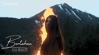 Download lagu Bertahan - Five Minute [Video Clip Cover] | Lirik Lagu mp3