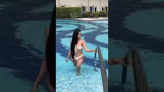 Maureen tiktok short be like...