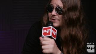 APTV EXCLUSIVE: Of Mice & Men discuss "Back To Me"