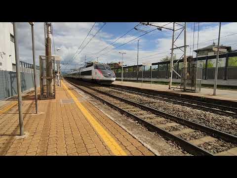 TGV in transito alla stazione di Collegno