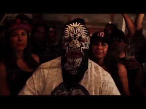 El Perro Gamboa //Apesta a barrio ft. Gallero Valenzuela  (THELL BARRIO) Social X FILMS