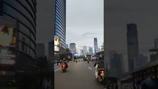 Download lagu Story wa ' Jalan jalan Sore' mp3