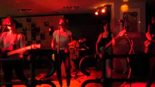 The Gachises - Enrique el Ultrasur - Satelite T 13 06 2015