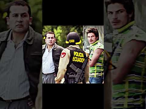 A EL CHILI SE LE CAE LA CARGA #viralshort #series #narcos #elpatrondelmal #parati #movie