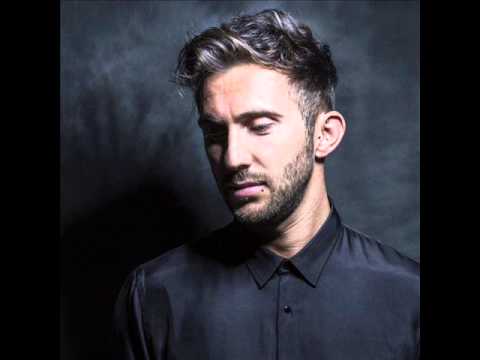 groove it! nº 2 dedicated sessions to Hot Since 82