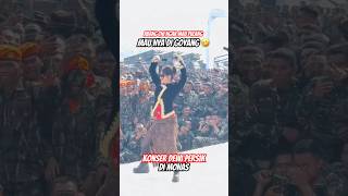 Download lagu Abang #tni ngak Mau Pulag Mau nya di Goyang Bersama #dewipersik di #monas #hiburan #abdinegara mp3