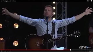 Who breaks the power... of sin and darkness -  ft. Jeremy Riddle, Bethel Music