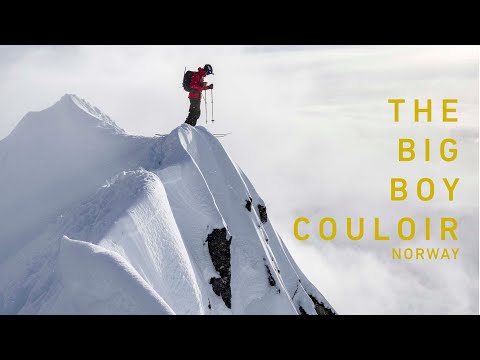 Hanging from my ice axe over a cliff - a ski tour with mixed success // The Corona Diaries Pt. 4