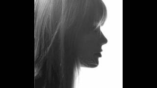 Françoise Hardy - "Effeuille-moi le coeur"