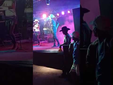 Os Kalungas do forró no povoado Cormari, Nova Roma Goiás