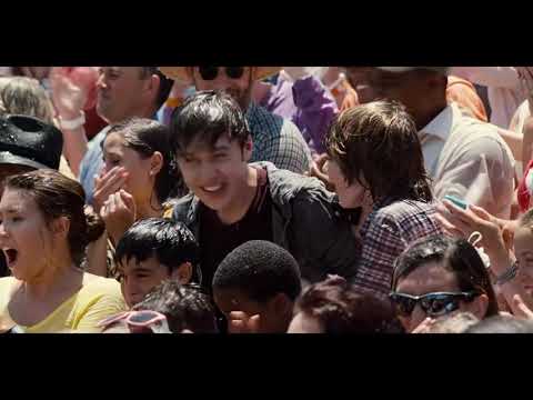 Mosasaurus Feeding Show Scene - Jurassic World (2015) Movie Clip HD