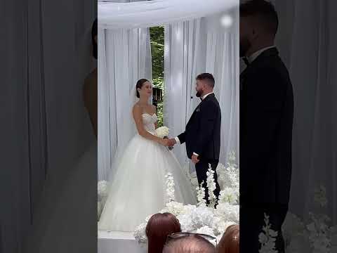 A Special Animal Guest Crashes Our Big Day! #WeddingSurprise #AnimalGuest #WeddingMemories #cute