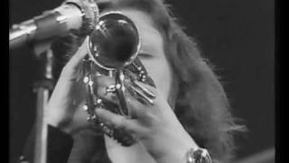 Patricia Beysens 'Fee Fi Fo Fum' (music: Wayne Shorter, lyrics: Patricia Beysens)