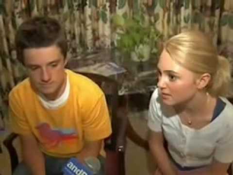 Interviews Bridge to Terabithia - AnnaSophia Robb & Josh Hutcherson 5th
