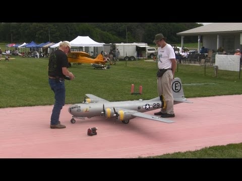 14 FOOT WINGSPAN B 29 BOMBER AT NAMFI 2013 SMMAC