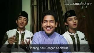 Download lagu Maula ya sholli versi jilbab biru sholawat bareng Syakir Daulay ft Azmi dan ahkam mp3