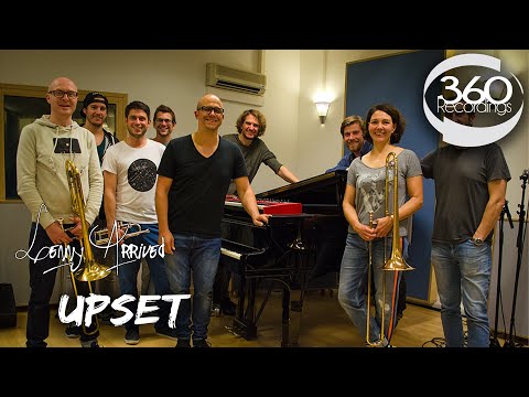 Lenny Arrived - Upset (360degree, 3D & spatial audio)