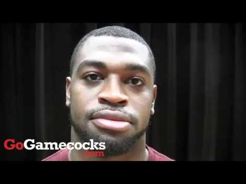 Marquavius Lewis signs with South Carolina