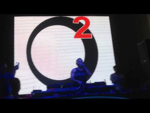 Nikhil Chinapa Drops Rasputin vs Zedd - Clarity (R3hab Bootleg)@ Submerge College Jam, Indore