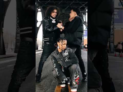 OMG! Sugarhill DDot and DD Osama press someone for bumping into Star Bandz in New York😱