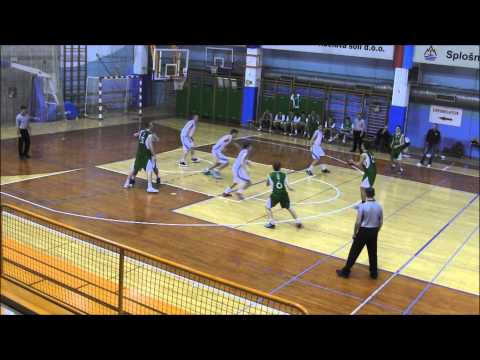 Atraktivni Urban Durnik ( KK Zlatorog Laško)