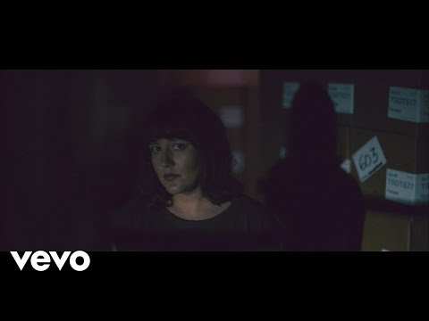 Caitlin Rose - Black Obsidian