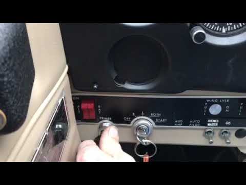 Fuel primer nozzle stiff to move