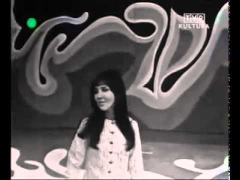 Jolanta Borusiewicz - Hej, dzień się budzi (1970).flv