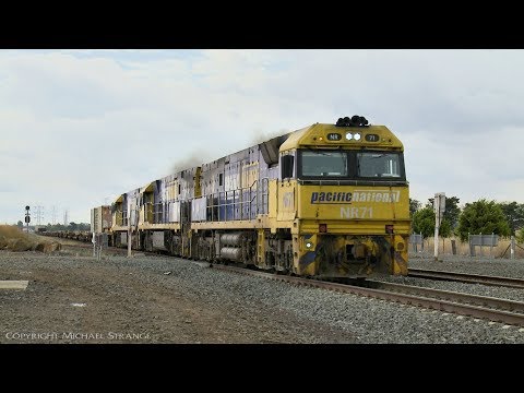 3PM4 Steel & Container Wagons - PoathTV Australian Trains & Railways
