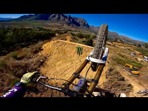 THE WORLDS BIGGEST MTB JUMPS! DARKFEST 2022