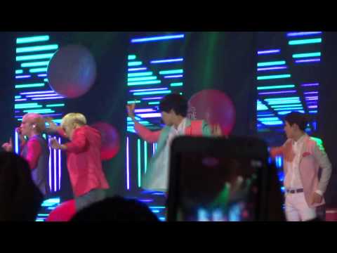 130827 SG Pink Play Party - SHINee Lucifer