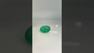 Esmeralda Oval 20.4x15.7mm - Vídeo