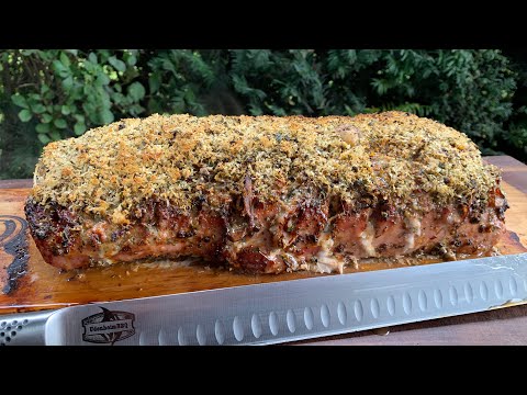 Schweinerücken mit Coppa und Parmesankruste - mediterraner Fächerbraten