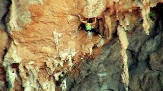 preview picture of video 'Petzl RocTrip Kalymnos 2006 [HD] Sport climbing in Greece'