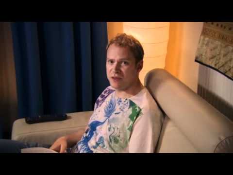 Peep Show - Reading a book