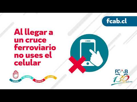 Al llegar a un cruce ferroviario No uses el celular
