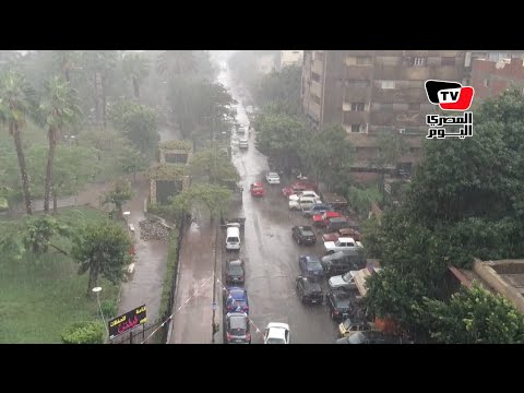 الأمطار تغرق شوارع القاهرة 