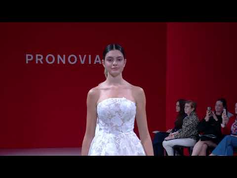 Pronovias Privée 2026 – Drama, Craftsmanship & Couture