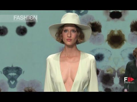 DAKS Spring Summer 2019 Men & Women Milan - Fashion Channel