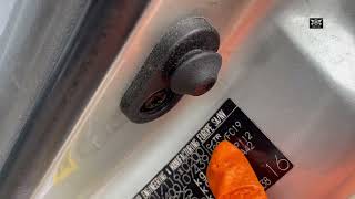 Toyota Prius 2004 color code trim color location