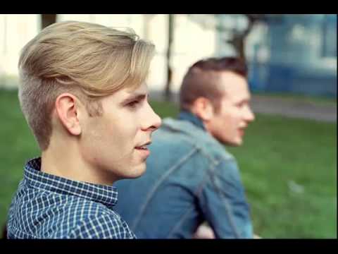 Lars Vaular & Sondre Lerche - Øynene Lukket [LYRIC!]