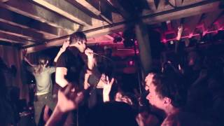 Future Islands &quot;Vireo&#39;s Eye&quot;, live in Portland