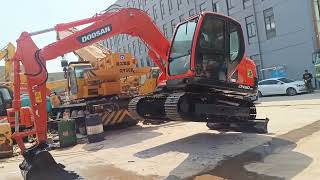 Venta de Doosan DX80 miniexcavadora - Imagen 4 | Machineryline UY Doosan DX80 miniexcavadora | Imagen 4 - Machineryline