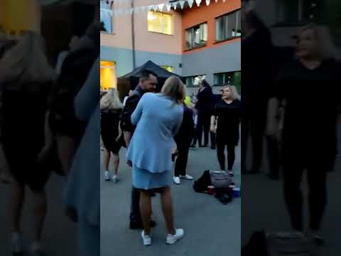 Grupa "Pretvējš" - Hello Mazā