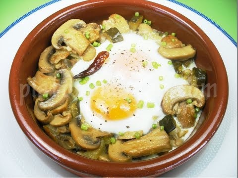 Huevos con champiñones