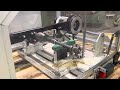 Riproduci video