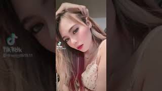 【TikTok】ノーブラキャミの美人