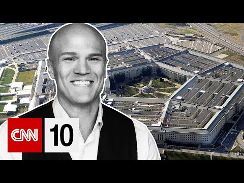 【CNN10】美國五角大廈洩密案進展、巴黎聖母院重建現況、機器人垃圾桶走上紐約街頭｜2023 年 4 月 18 日（Pentagon Confidential | April 18, 2023）